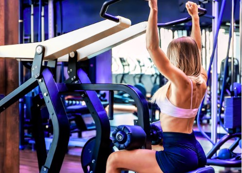 Back Exercise Machines at the Gym 3 Back Exercise Machines at the Gym