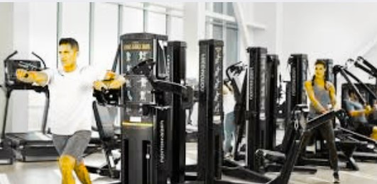 How to Use Exercise Machines at Gym Safely and Effectively